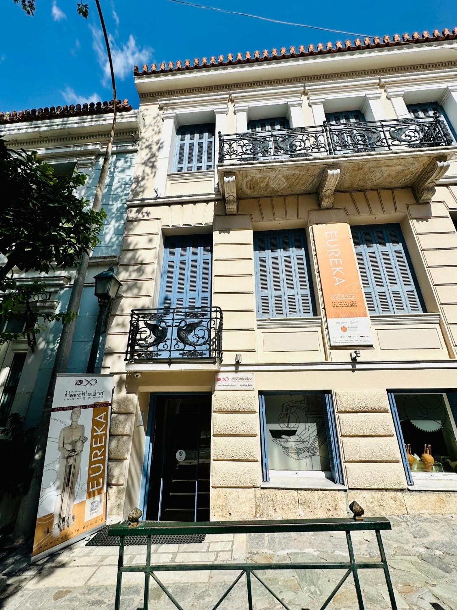Yuna Penthouse, 100Sqm Private Rooftop Terrasse, Acropolis By Foot Athens Exterior photo